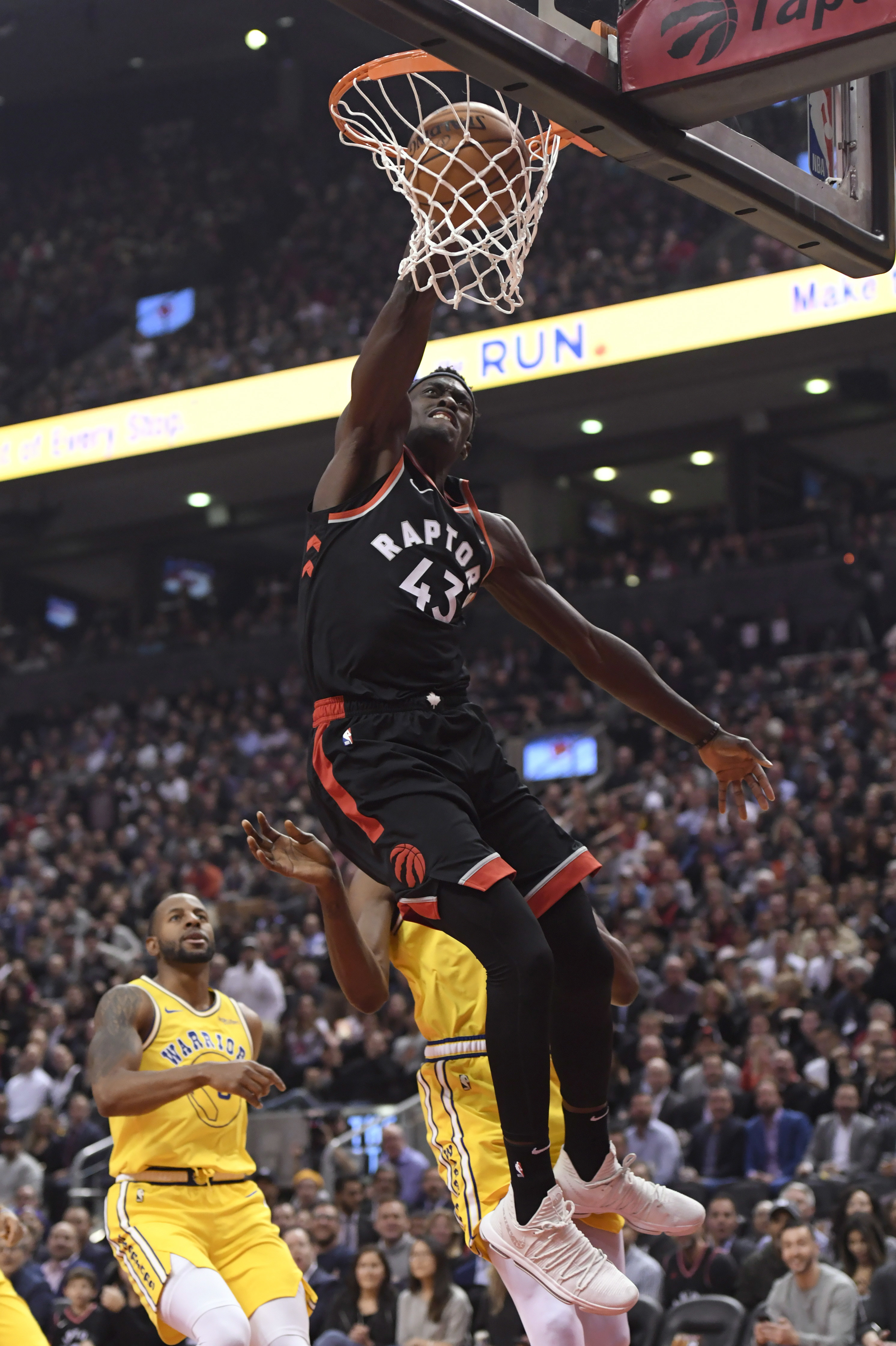 “富勒姆平局致炮兵积分受损，夺冠梦遇阻”